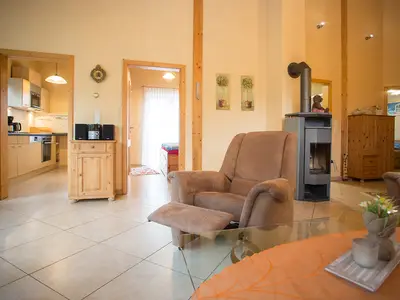 Wohnzimmer mit Fernsehsessel