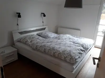 Schlafzimmer 2