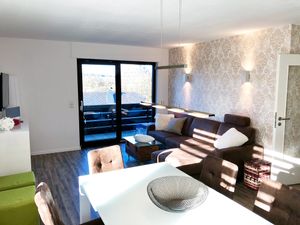 23969582-Ferienwohnung-4-Winterberg-300x225-3