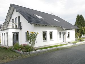 22924331-Ferienwohnung-2-Winterberg-300x225-2