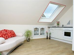 22924329-Ferienwohnung-6-Winterberg-300x225-5