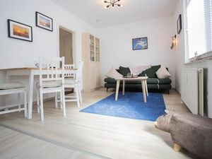 24043432-Ferienwohnung-4-Winterberg-300x225-2