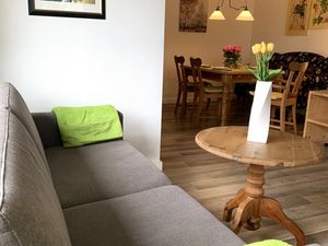 23882383-Ferienwohnung-4-Winterberg-300x225-5