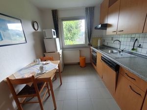 24047616-Ferienwohnung-3-Winterberg-300x225-2