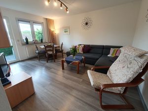 24047616-Ferienwohnung-3-Winterberg-300x225-4