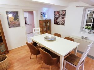 22161969-Ferienwohnung-6-Winterberg-300x225-4