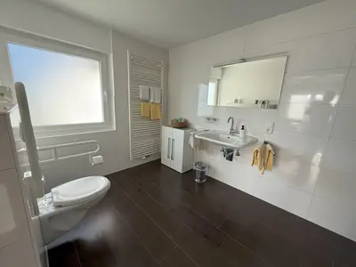 FeWo Rothaarblick Bad 2