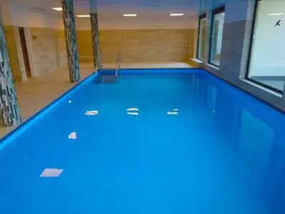 PoolOfHouse