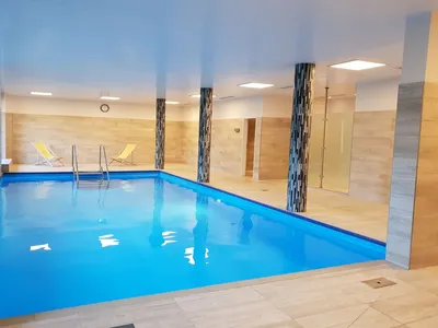 PoolOfHouse