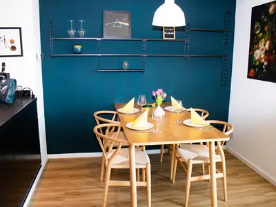DiningRoom
