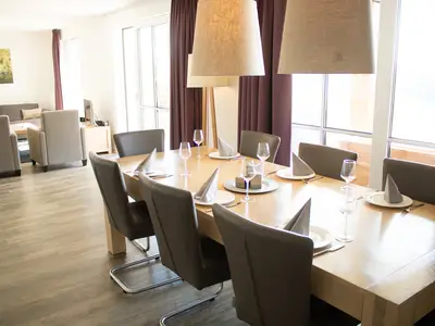 DiningRoom