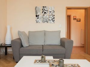 19342025-Ferienwohnung-4-Winterstein-300x225-1