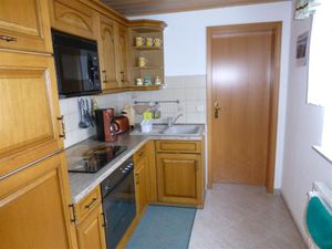 22258113-Ferienwohnung-4-Winterstein-300x225-5