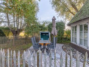 23967010-Ferienwohnung-2-Wisch (Nordfriesland)-300x225-5