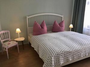 23551446-Ferienwohnung-2-Wismar-300x225-4