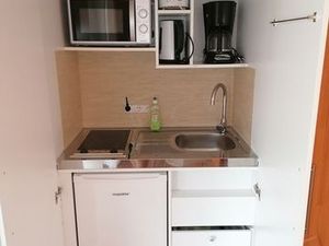 23551376-Ferienwohnung-2-Wismar-300x225-4