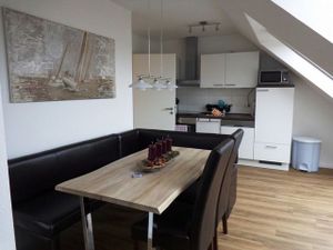 23551289-Ferienwohnung-4-Wismar-300x225-4