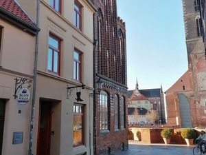 23551499-Ferienwohnung-3-Wismar-300x225-2