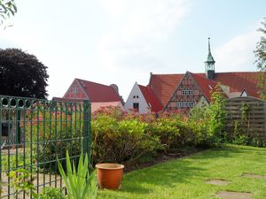 22935959-Ferienwohnung-5-Wismar-300x225-0