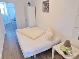 24018066-Ferienwohnung-3-Wismar-300x225-3