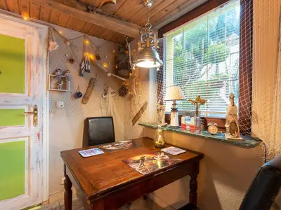 DiningRoom
