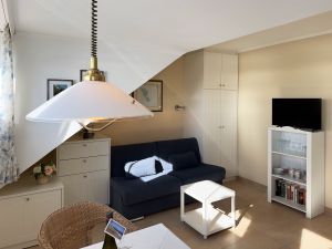 23881172-Ferienwohnung-2-Wittdün-300x225-3