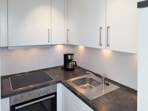 23881169-Ferienwohnung-2-Wittdün-300x225-4