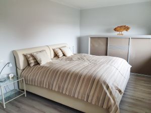 23882318-Ferienwohnung-6-Wittdün-300x225-2