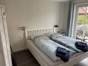 23909034-Ferienwohnung-2-Wittdün-300x225-4