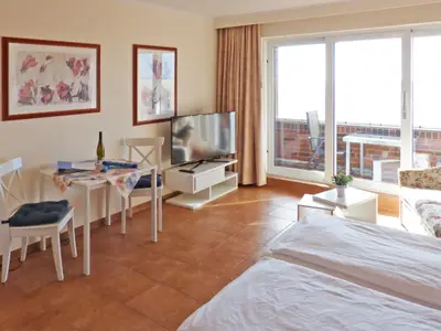 Wohnzimmer in der Ferienwohnung Obere Wandelbahn 15/5 in Wittdün auf Amrum