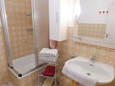 Badezimmer in der Ferienwohnung Blick 19 in Wittdün auf Amrum