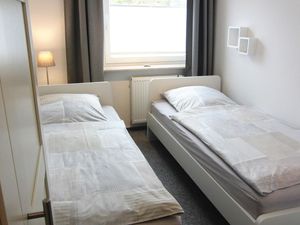 Schlafzimmer 1 der Ferienwohnung Meeresleuchten in Wittdün auf Amrum