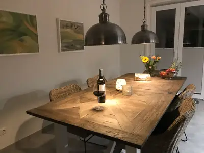 offenes Esszimmer