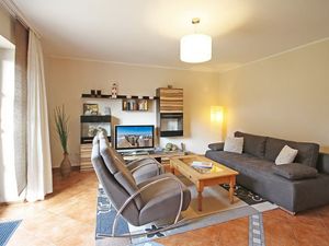 23296537-Ferienwohnung-6-Wittenbeck-300x225-1