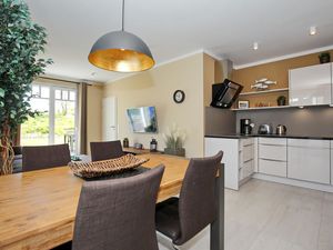 23660648-Ferienwohnung-4-Wittenbeck-300x225-5