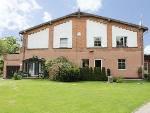 19339947-Ferienwohnung-3-Wittenbeck-300x225-1