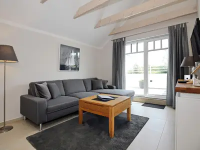 Wohnzimmer mit Couch