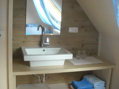 Waschtisch -blaues Zimmer.JPG