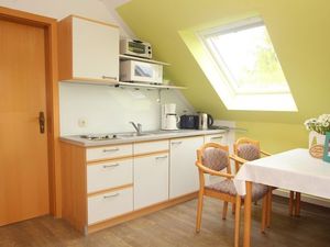 21737681-Ferienwohnung-4-Wohlenberg-300x225-5