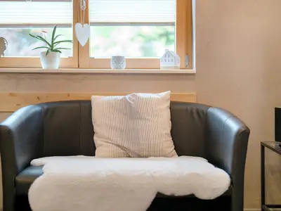 Photo, INSIDE, OUTSIDE