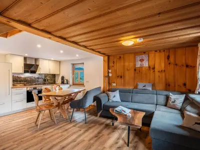 Photo, INSIDE, OUTSIDE