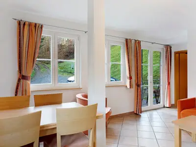 Photo, INSIDE, OUTSIDE