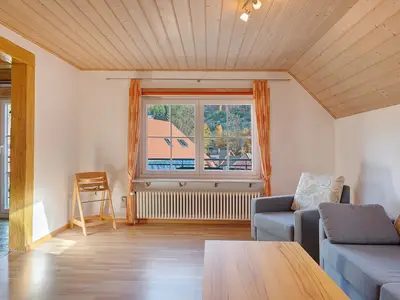 Photo, INSIDE, OUTSIDE