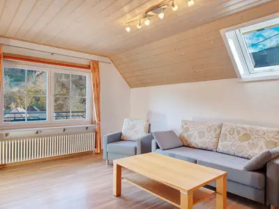 Photo, INSIDE, OUTSIDE