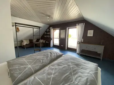 Schlafzimmer 1 mit Doppelbett