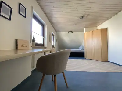 Schlafzimmer 2 mit 2 Einzelbetten