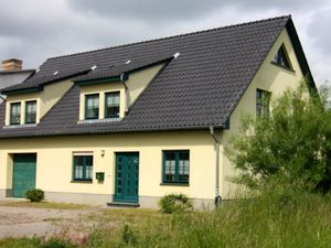 23386733-Ferienwohnung-2-Wolgast-300x225-0