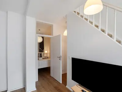 Photo, INSIDE, OUTSIDE