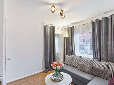 Photo, INSIDE, OUTSIDE