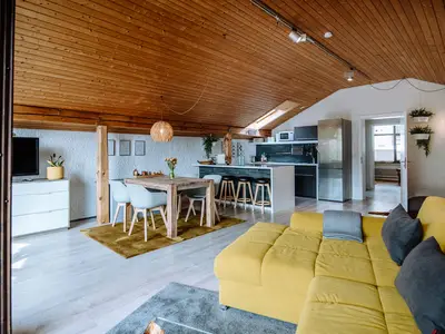 Photo, INSIDE, OUTSIDE